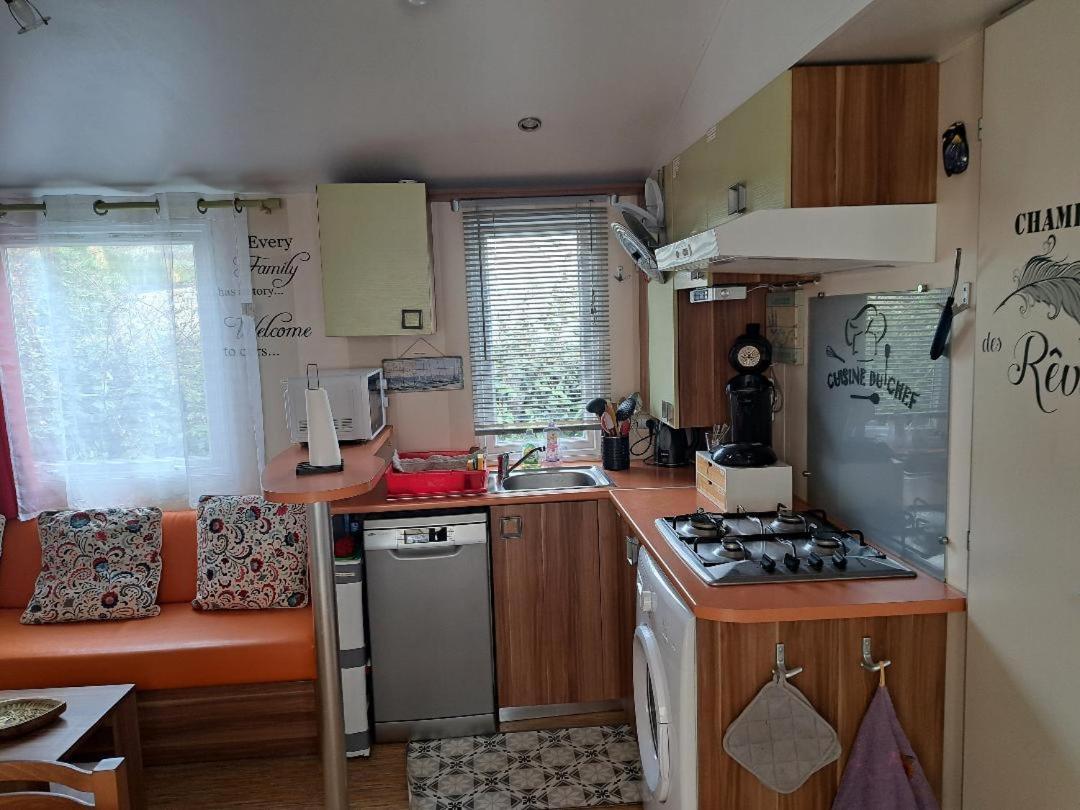 Mobile Home Tout Confort Alexandre 라 로크 당 테롱 외부 사진