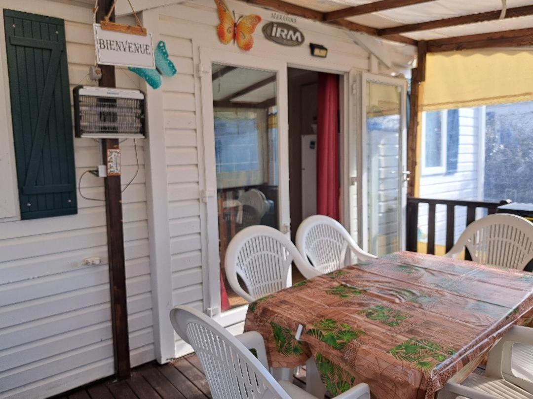Mobile Home Tout Confort Alexandre 라 로크 당 테롱 외부 사진